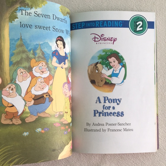 👑 Disney “Princess Story Collection,” Early Reader Book by Step Into Reading 👑 - Picture 7 of 16